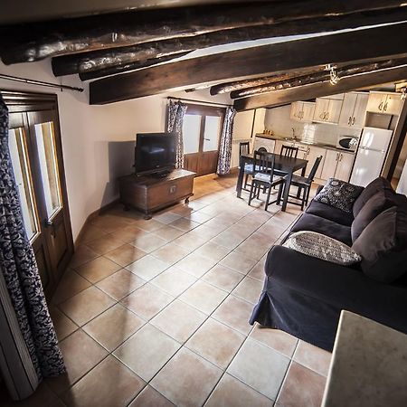 Apartamentos Cine Capicol Albarracin Luaran gambar