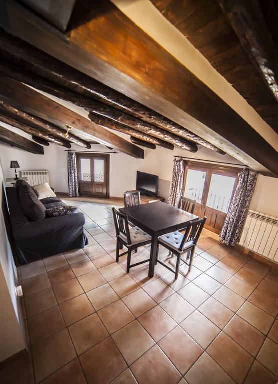 Apartamentos Cine Capicol Albarracin Luaran gambar